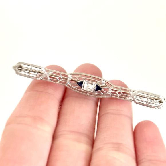 Antique 14K Solid White Gold Sapphire & Diamond Intricate Detail Bar Brooch Pin - Picture 11 of 12